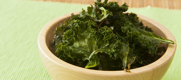 Basil Garlic Parmesan Kale Chips